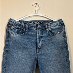 American Eagle Outfitters High Rise Mom Straight Jeans